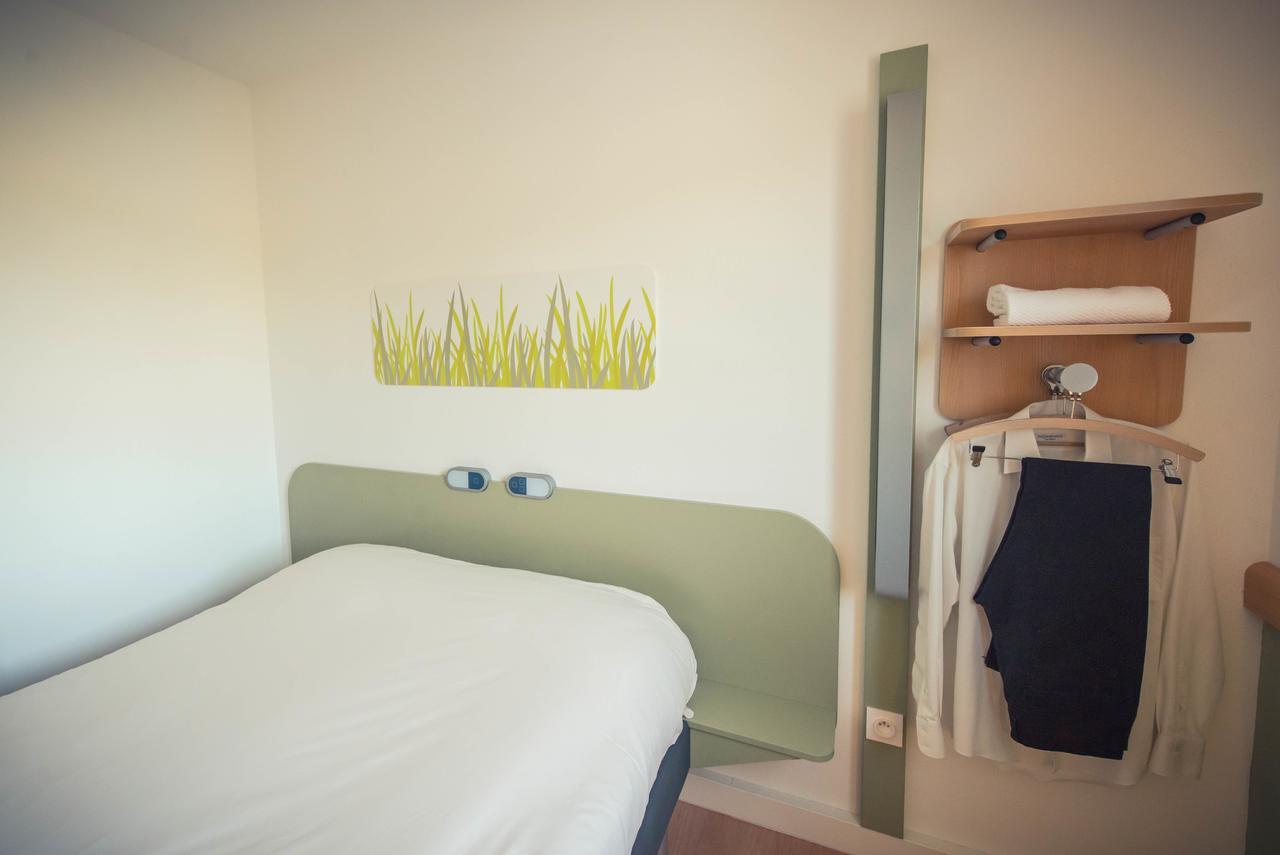 Ibis Budget Troyes Est Saint-Parres-aux-Tertres Exterior photo