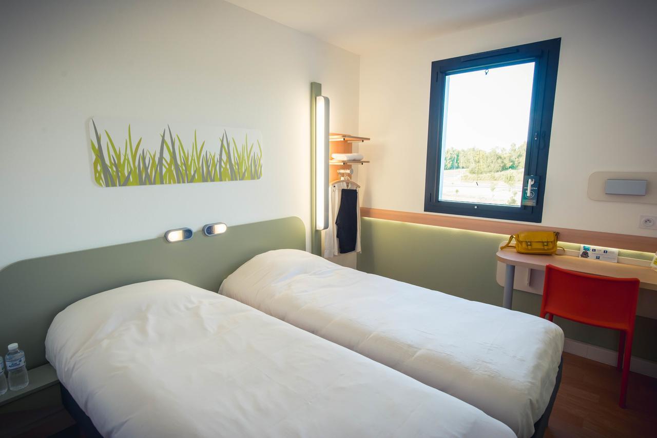 Ibis Budget Troyes Est Saint-Parres-aux-Tertres Exterior photo