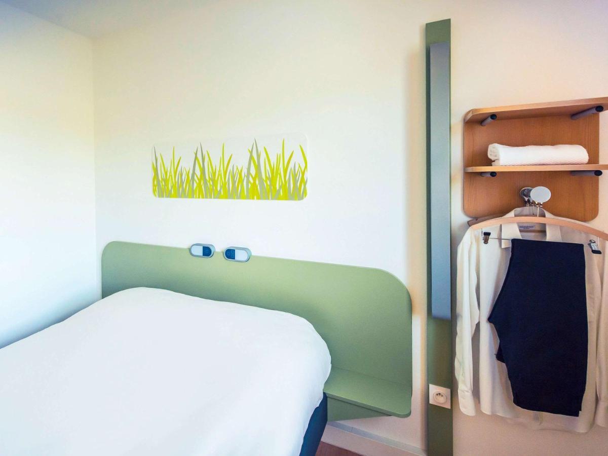 Ibis Budget Troyes Est Saint-Parres-aux-Tertres Exterior photo